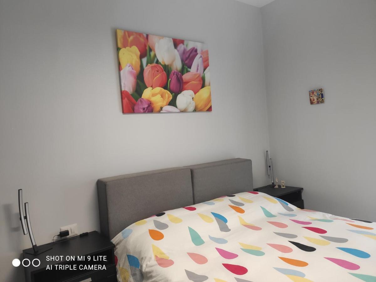 Casa Vacanze Zia Rose Неаполь Экстерьер фото